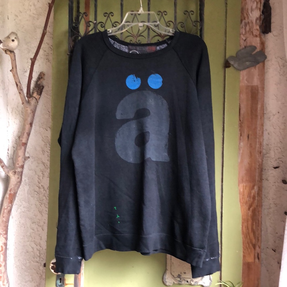 FreeCity sweater